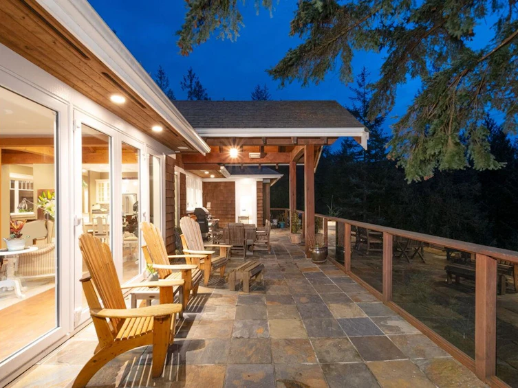 1010 Cowan Point Drive, Bowen Island, BC, V0N 1G2 - 9