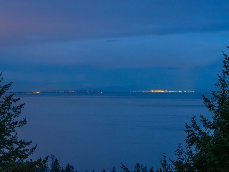 1010 Cowan Point Drive, Bowen Island, BC, V0N 1G2 - 11