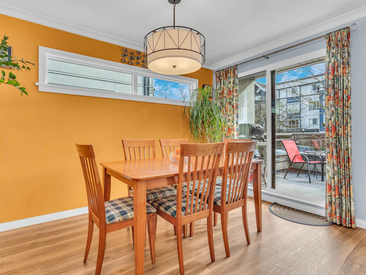 16-888 W 16th Street, North Vancouver, BC, V7P 1R3 - 9