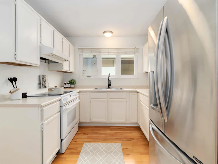 11531 Kingsbridge Drive, Richmond, BC, V7A 4T1 - 11