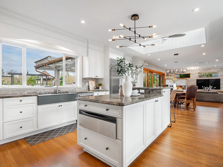 23515 32 Avenue, Langley, BC, V2Z 2J1 - 8