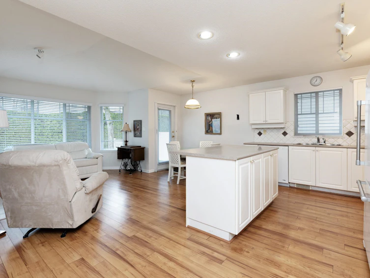 21-6488 168 Street, Surrey, BC, V3S 8Z1 - 6