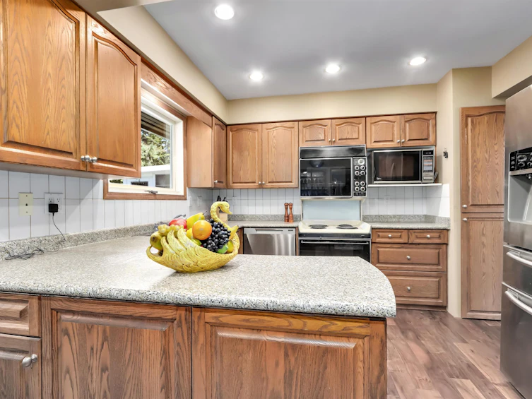 4343 Patterdale Drive, North Vancouver, BC, V7R 4L6 - 11