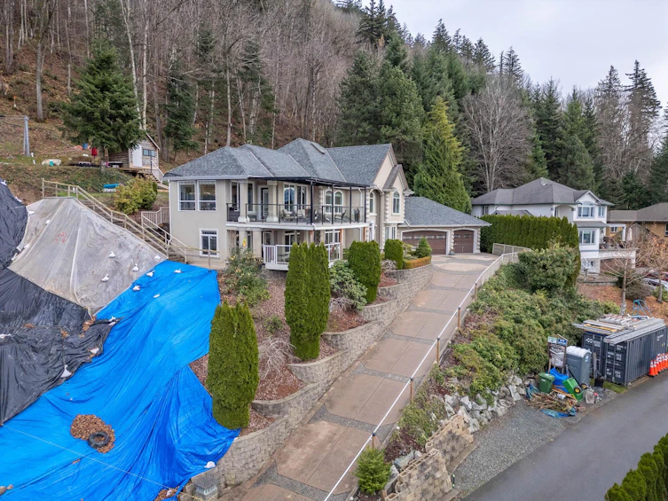 36228 Sandringham Drive, Abbotsford, BC, V3G 2M5 - 3