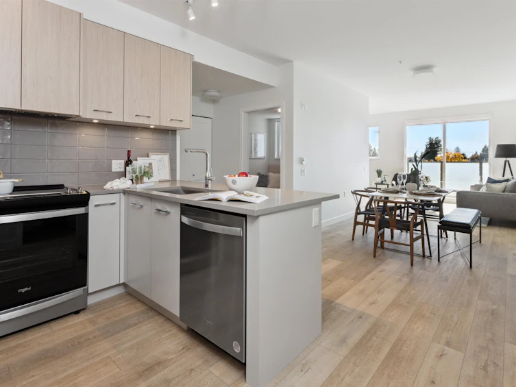 404-4933 Clarendon Street, Vancouver, BC, V5R 3J3 - 8