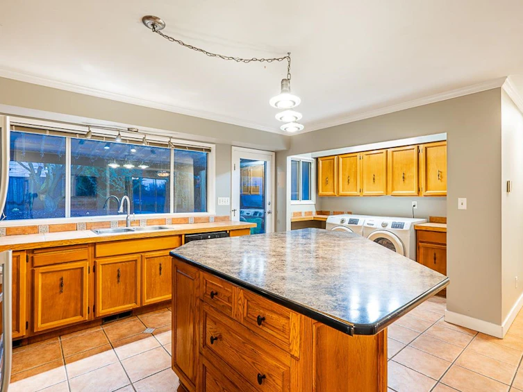 3001 266b Street, Langley, BC, V4W 3B7 - 6