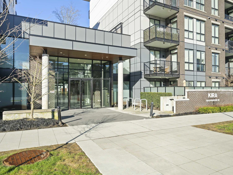 211-750 Dogwood Street, Coquitlam, BC, V3J 4B7 - 24