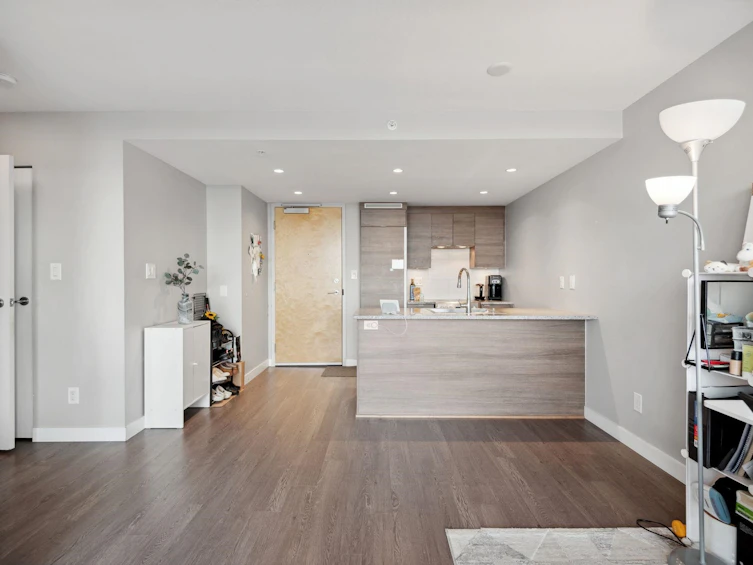 1704-489 Interurban Way, Vancouver, BC, V5X 0C7 - 3