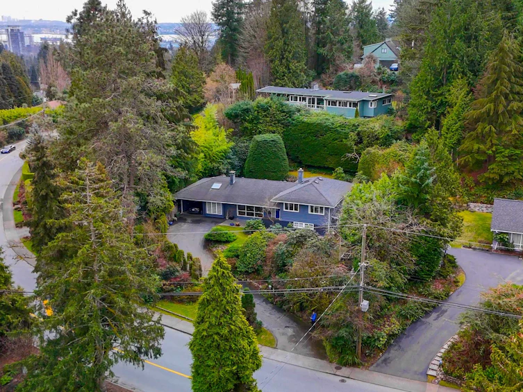 810 Burley Drive, West Vancouver, BC, V7T 1Z6 - 30