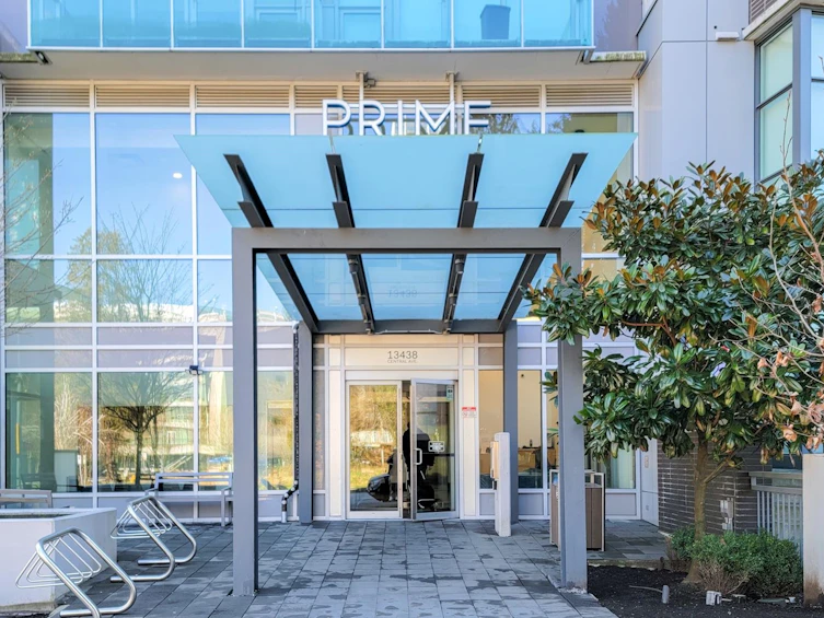 2501-13438 Central Avenue, Surrey, BC, V3T 0N2 - 2