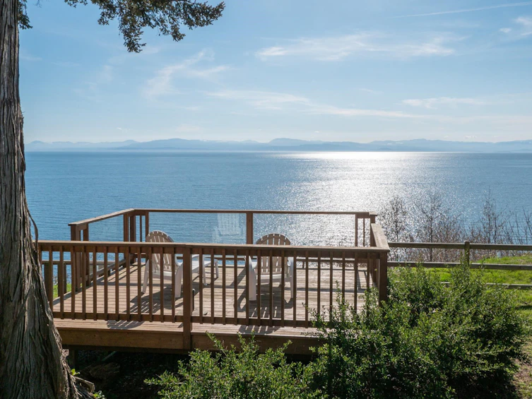 7607 Eureka Place, Halfmoon Bay, BC, V7Z 1A1 - 3