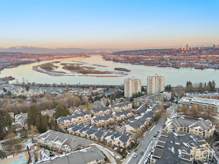 21-245 Francis Way, New Westminster, BC, V3L 0A7 - 28