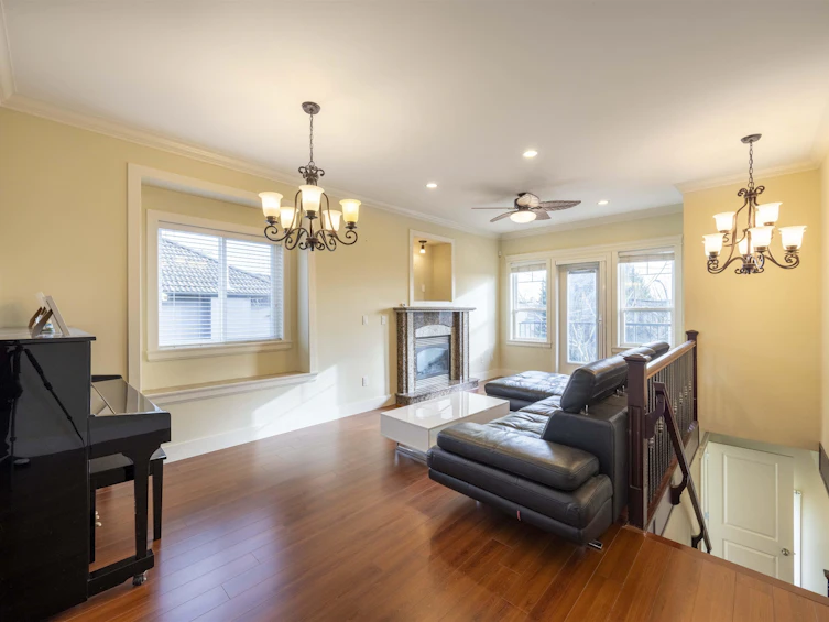 7519 14th Avenue, Burnaby, BC, V3N 2A2 - 15