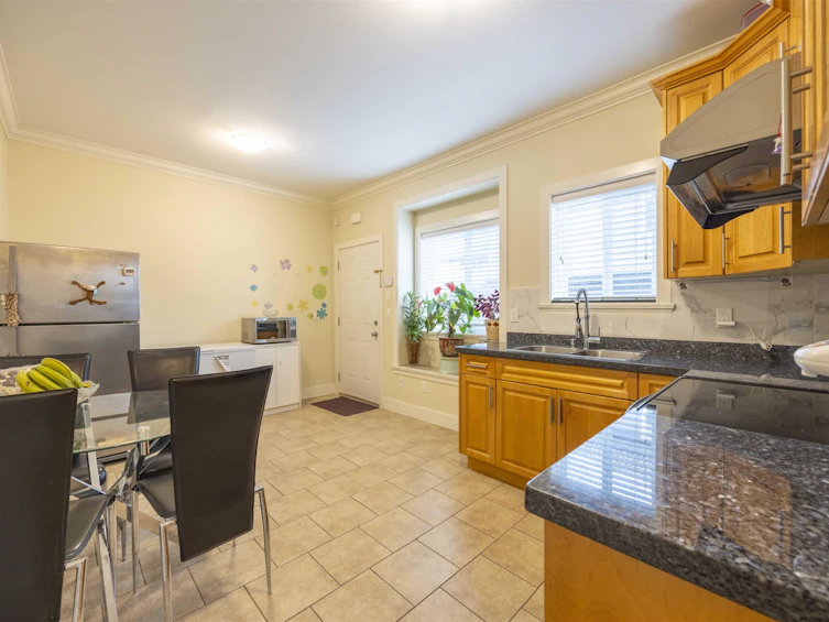 7519 14th Avenue, Burnaby, BC, V3N 2A2 - 12