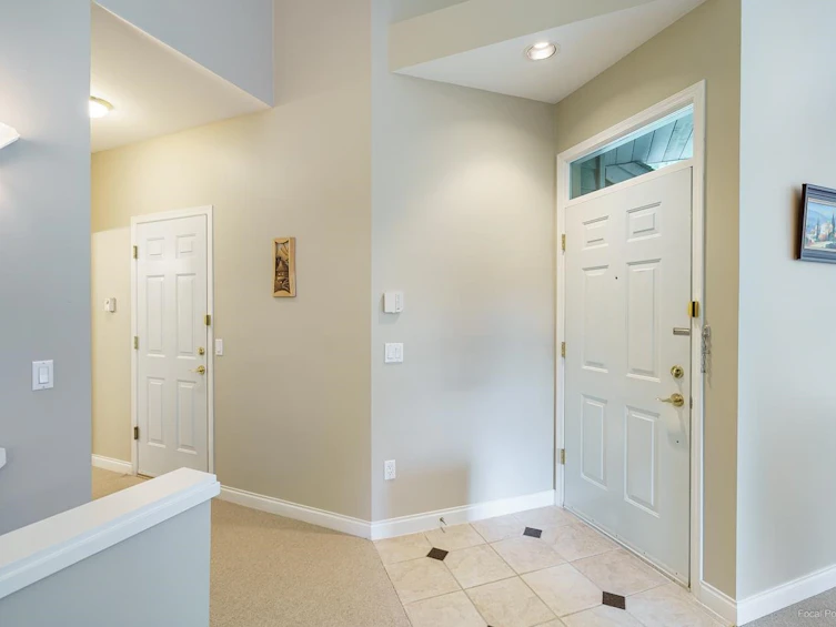 125-1465 Parkway Boulevard, Coquitlam, BC, V3E 3E6 - 4