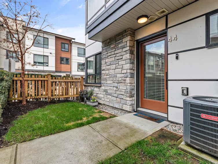44-20150 81 Avenue, Langley, BC, V2Y 3L8 - 5