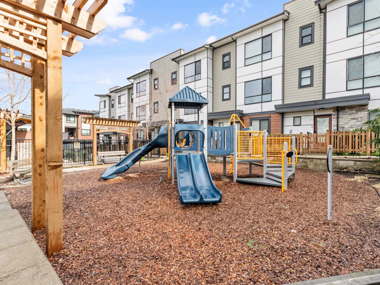 44-20150 81 Avenue, Langley, BC, V2Y 3L8 - 38
