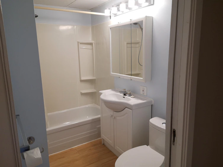 5759 Trail Avenue, Sechelt, BC, V7Z 0L8 - 27