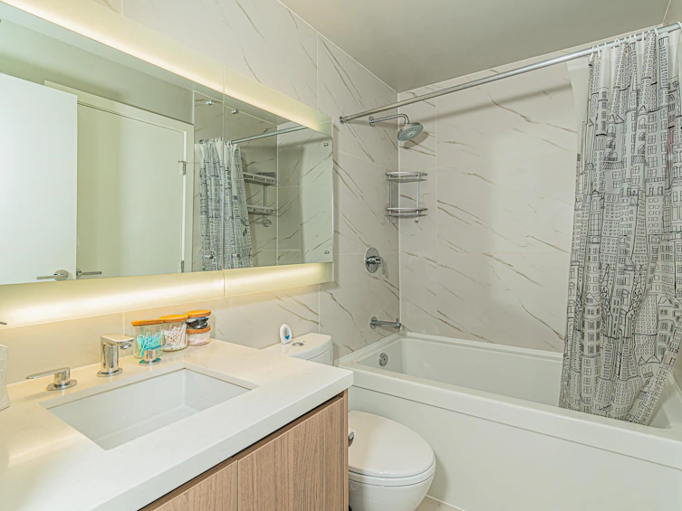 119-9388 Odlin Road, Richmond, BC, V6X 0L5 - 12
