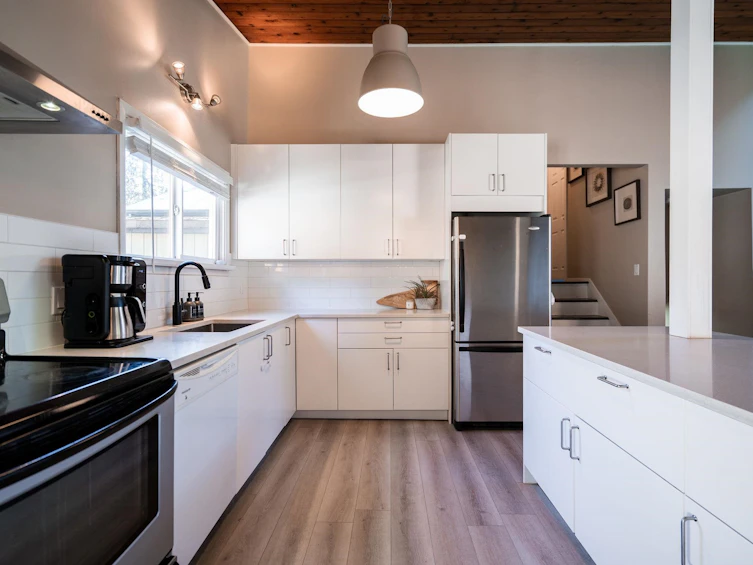 575 Tipton Street, Coquitlam, BC, V3J 5M9 - 7