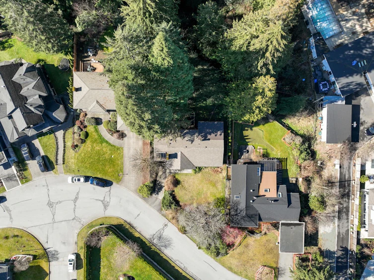 4169 Lions Avenue, North Vancouver, BC, V7R 3S2 - 39