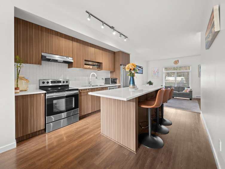 57-14955 60 Avenue, Surrey, BC, V3S 1R8 - 11