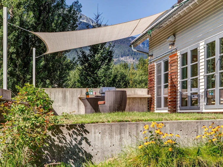 7597 Pemberton Meadows Road, Pemberton, BC, V0N 2L0 - 28