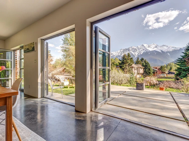 7597 Pemberton Meadows Road, Pemberton, BC, V0N 2L0 - 6