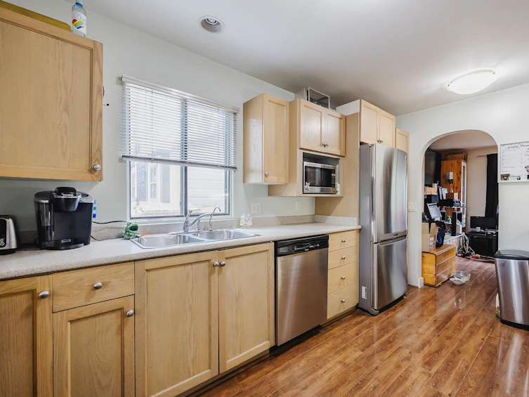 5345 199 Street, Langley, BC, V3A 6T8 - 4