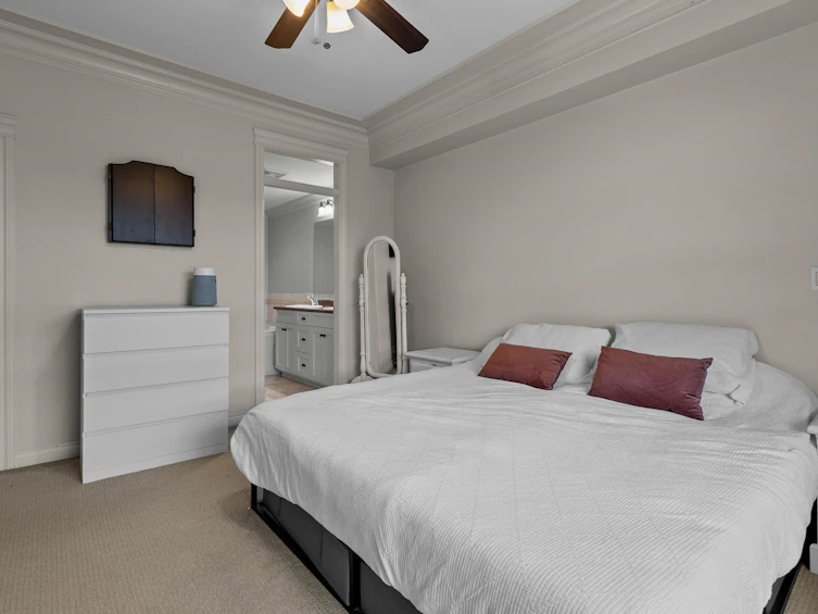 204-32729 Garibaldi Drive, Abbotsford, BC, V2T 0A6 - 18