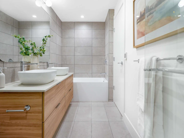 101-2375 Emery Court, North Vancouver, BC - 24