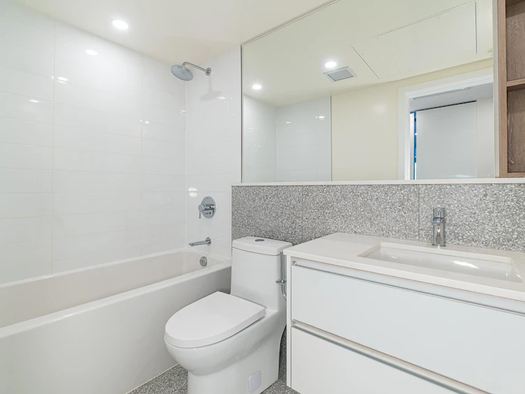 1308-10428 Whalley Boulevard, Surrey, BC, V3T 1W6 - 16
