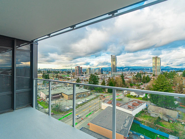 1308-10428 Whalley Boulevard, Surrey, BC, V3T 1W6