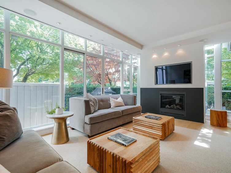 403 Beach Crescent, Vancouver, BC, V6Z 3C9 - 2