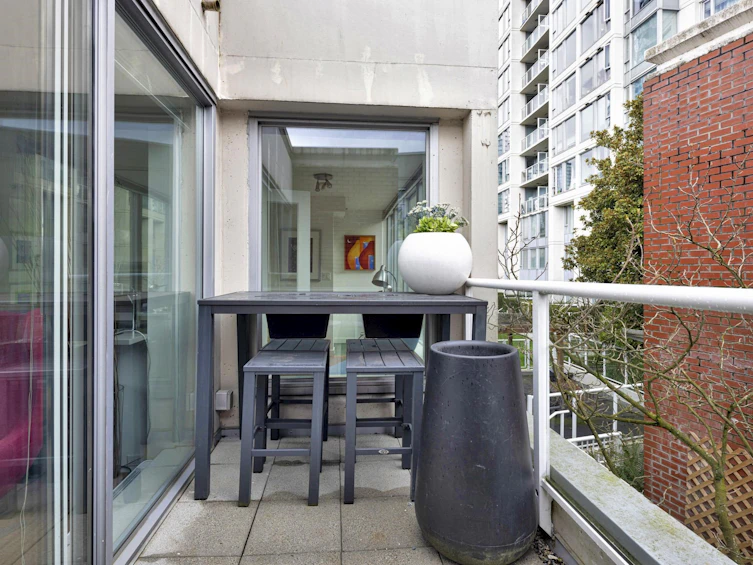 TH21-550 Taylor Street, Vancouver, BC, V6B 1R1 - 15