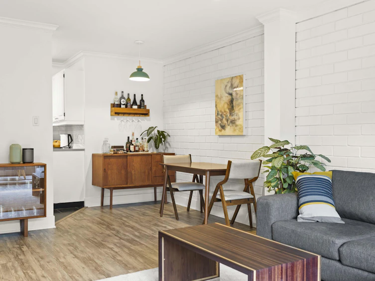 211-2366 Wall Street, Vancouver, BC, V5L 4Y1 - 5
