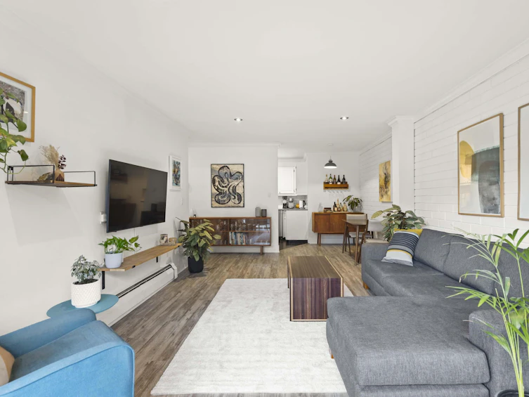 211-2366 Wall Street, Vancouver, BC, V5L 4Y1 - 14