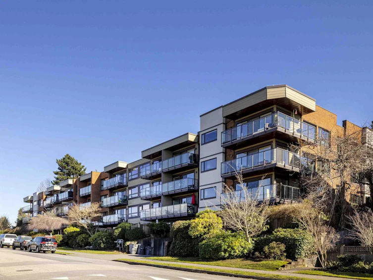 211-2366 Wall Street, Vancouver, BC, V5L 4Y1 - 31