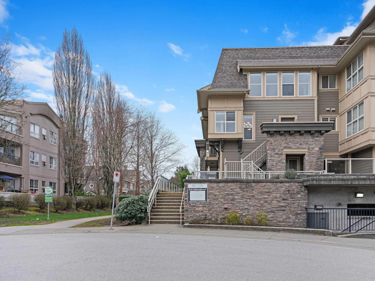 201-2110 Rowland Street, Port Coquitlam, BC, V3C 0C2 - 31