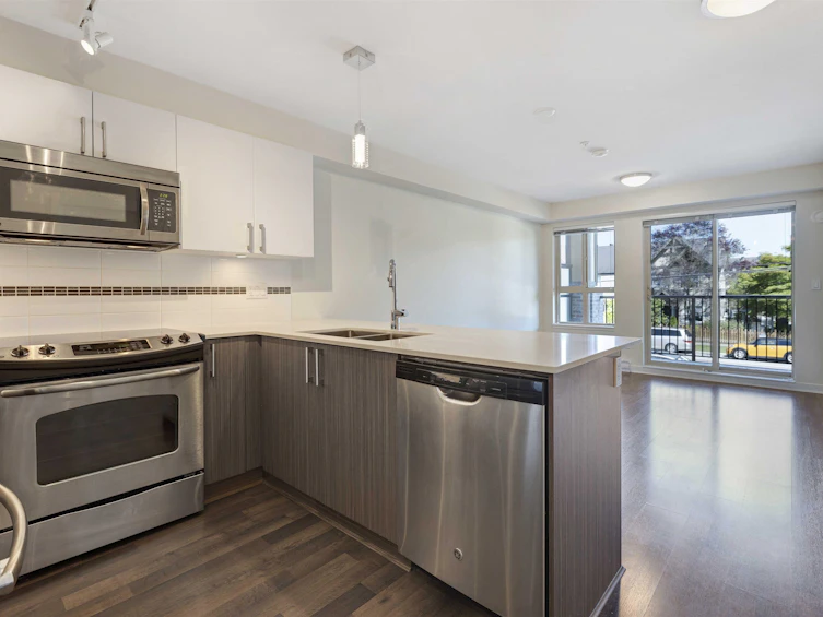 202-8733 160 Street, Surrey, BC, V4N 1G4 - 3
