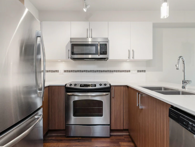 202-8733 160 Street, Surrey, BC, V4N 1G4 - 4
