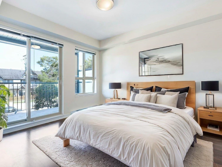202-8733 160 Street, Surrey, BC, V4N 1G4 - 8