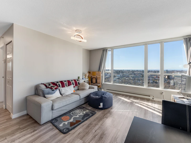 1904 - 5189 Gaston Street, Vancouver BC V5R 6C7