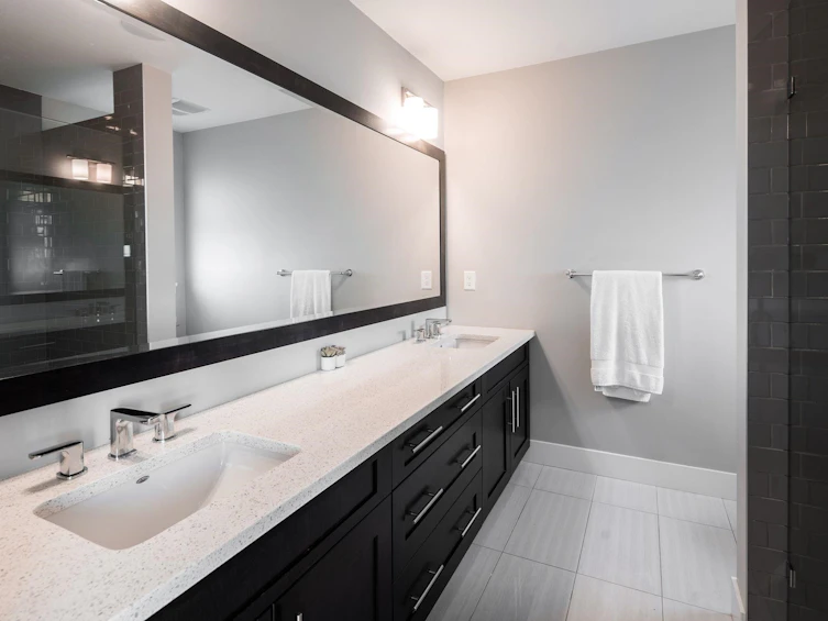 15821 29a Avenue, Surrey, BC, V3Z 0N4 - 15