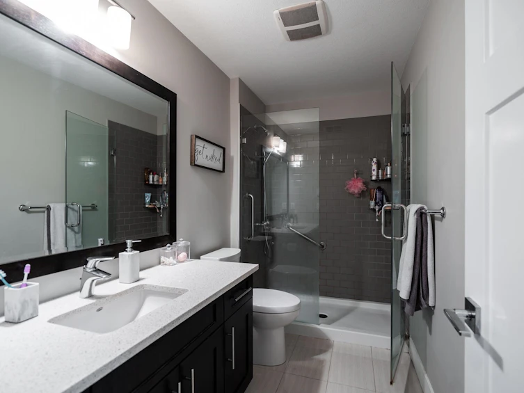 15821 29a Avenue, Surrey, BC, V3Z 0N4 - 29