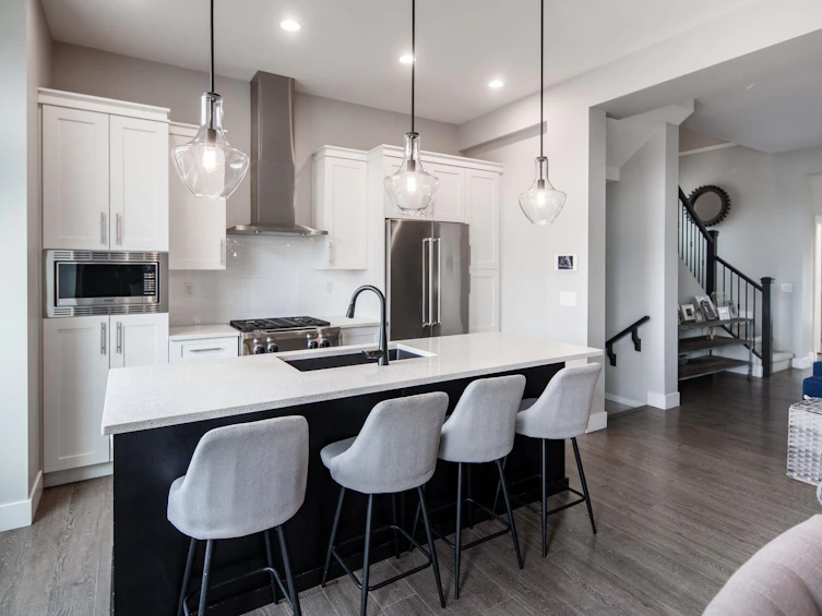 15821 29a Avenue, Surrey, BC, V3Z 0N4 - 4