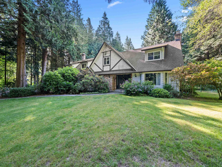 13500 Balsam Crescent, Surrey, BC, V4P 1W2