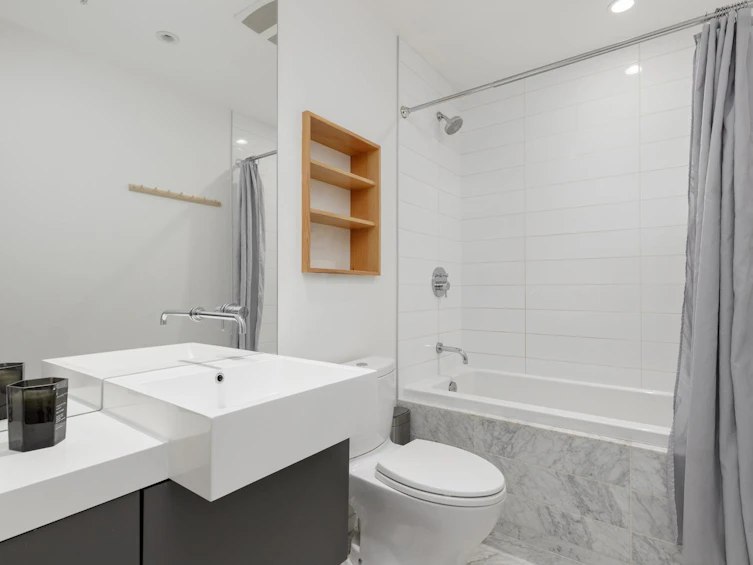 601-133 E 8th Avenue, Vancouver, BC, V5T 1R8 - 7