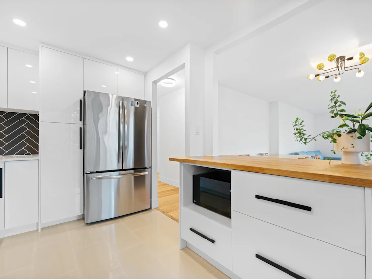 417-518 Moberly Road, Vancouver, BC, V5Z 4G3 - 3