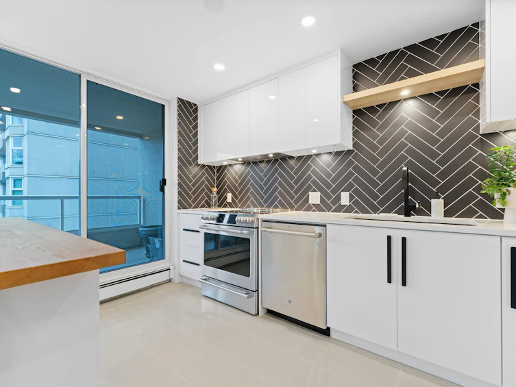 417-518 Moberly Road, Vancouver, BC, V5Z 4G3 - 11